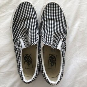 Vans slip on